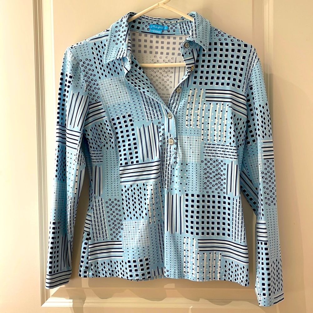 J McLaughlin Long Sleeve Button Neckline Shirt- Fab Fit